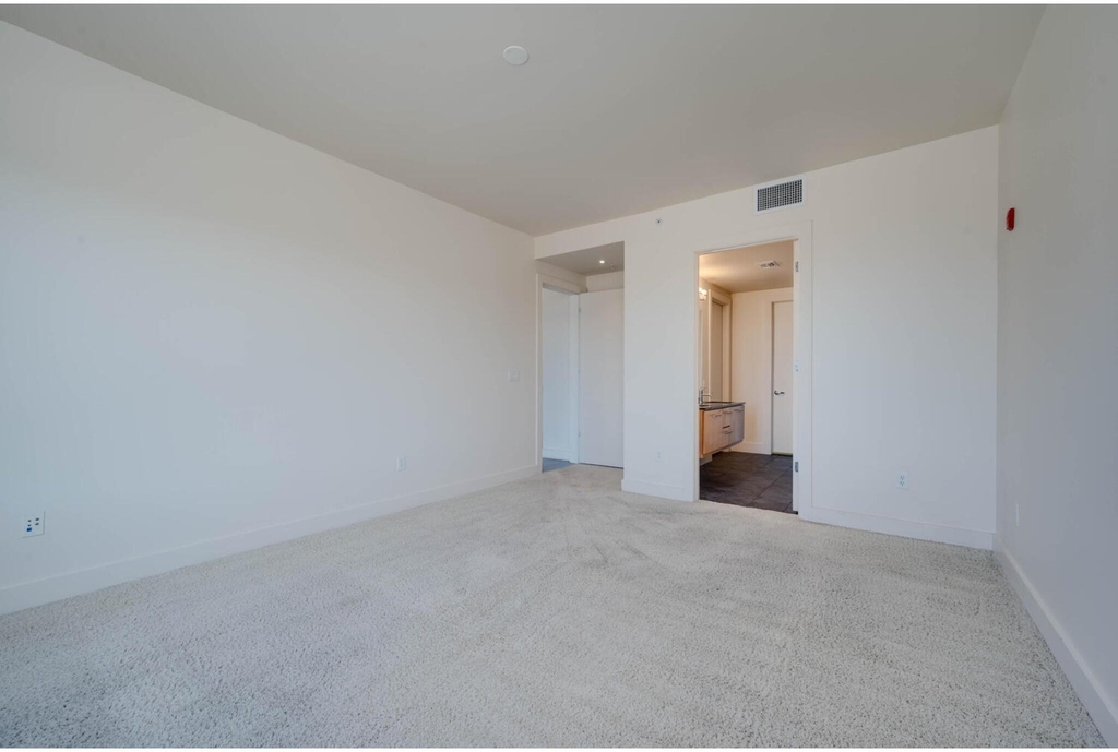 210 Lee Barton Dr - Photo 19