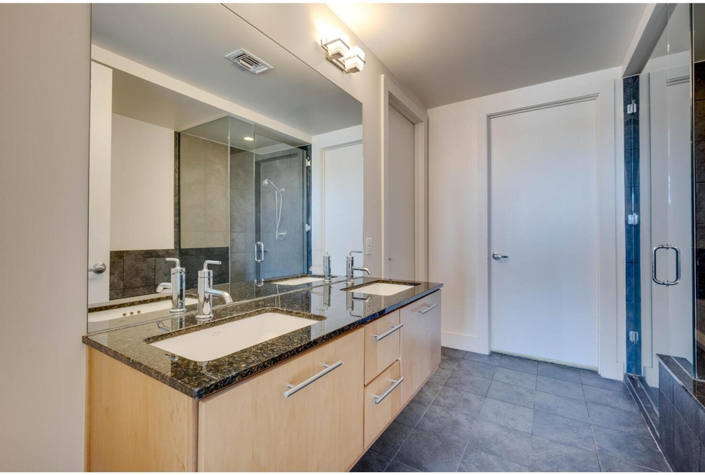 210 Lee Barton Dr - Photo 20