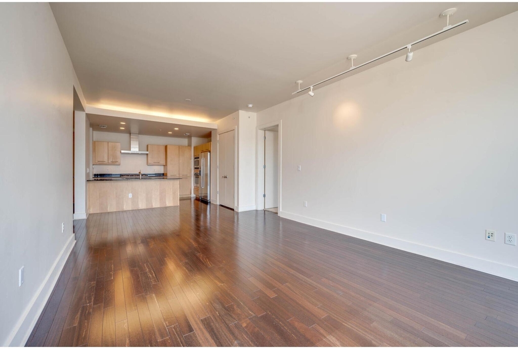 210 Lee Barton Dr - Photo 12