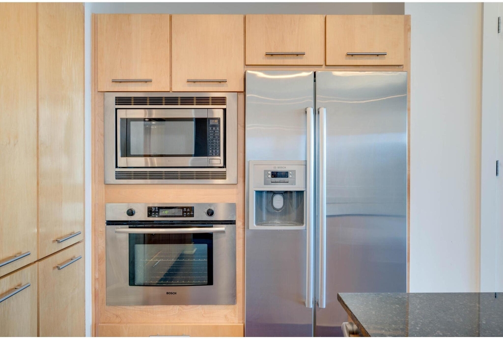 210 Lee Barton Dr - Photo 4