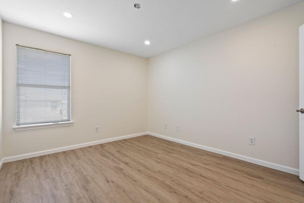101 Redwood Dr - Photo 27