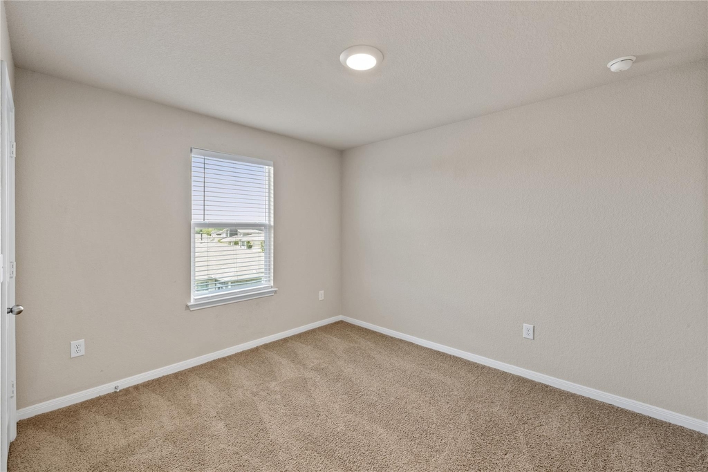 2905 Maryanne Ln - Photo 15