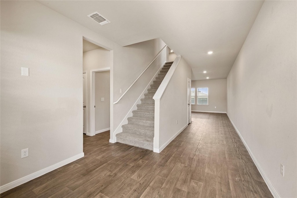 2905 Maryanne Ln - Photo 4