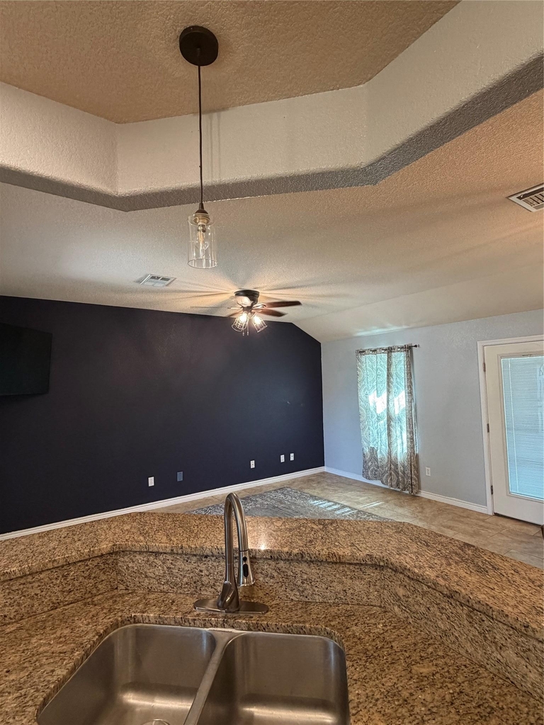 484 Cordova Loop - Photo 18