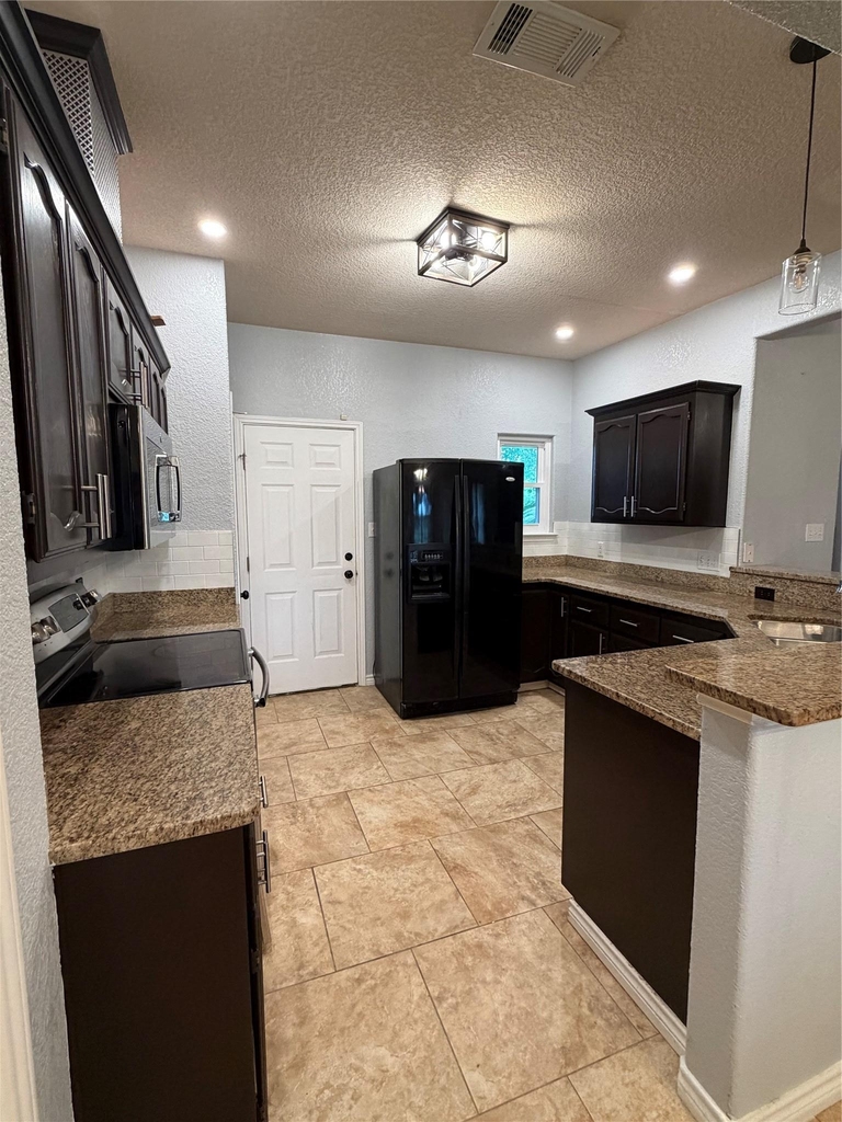 484 Cordova Loop - Photo 16