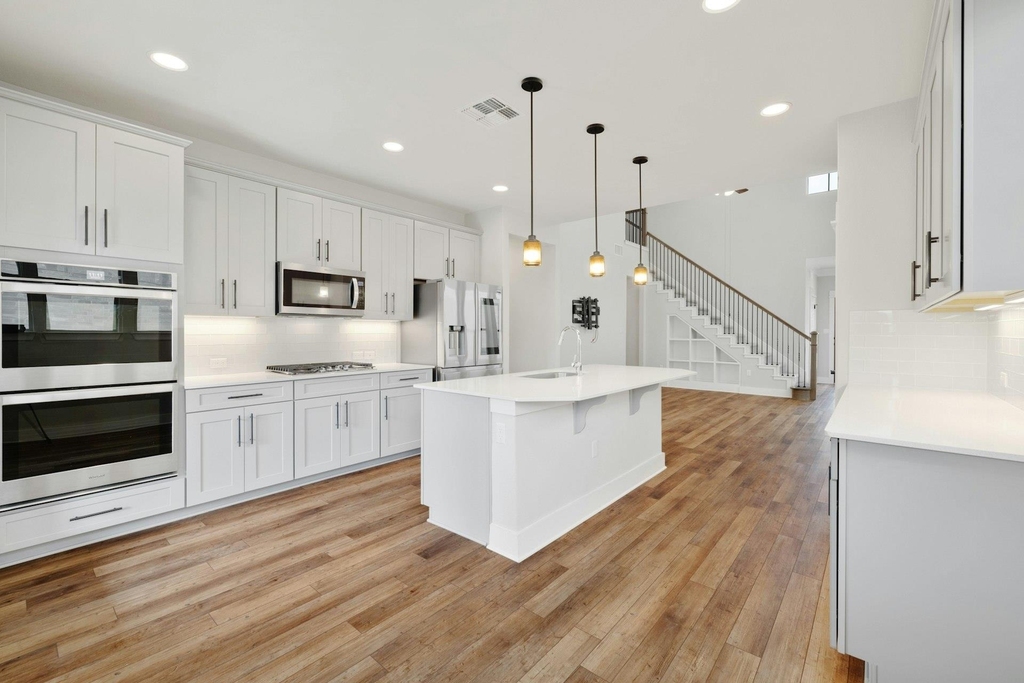 16117 Nightshade St - Photo 7