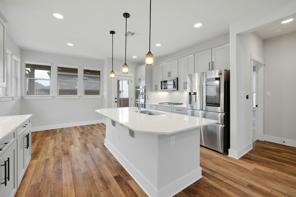 16117 Nightshade St - Photo 10