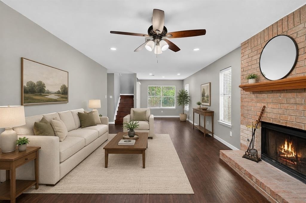7601 Windrush Dr - Photo 5