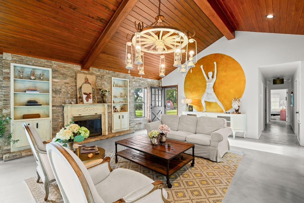 10518 Signal Hill Rd - Photo 6