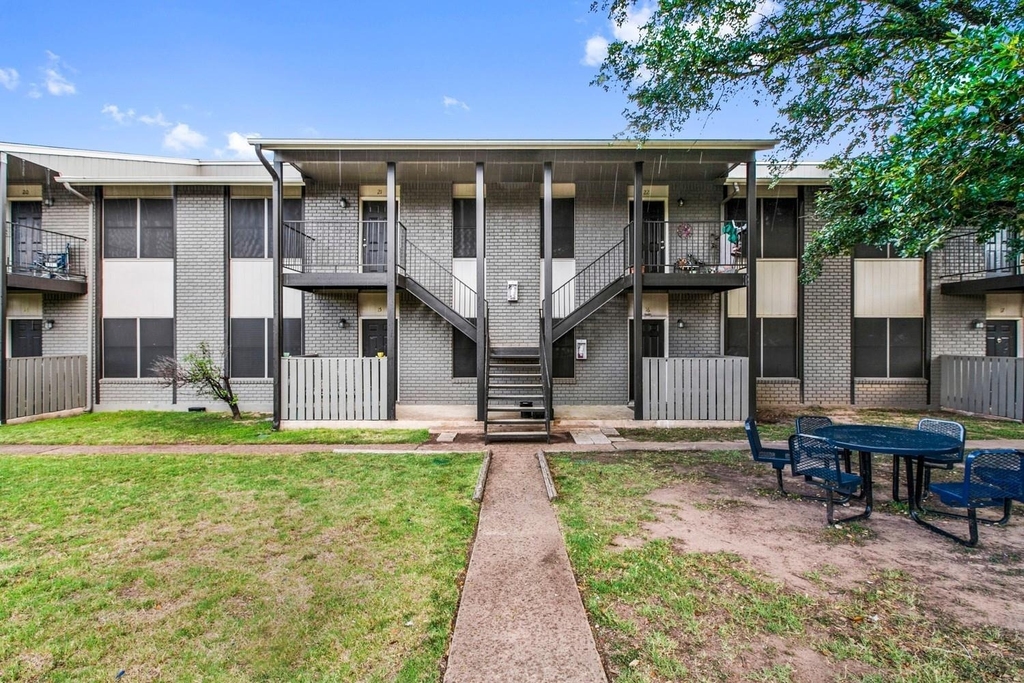 11519 Pecancreek Pkwy - Photo 8