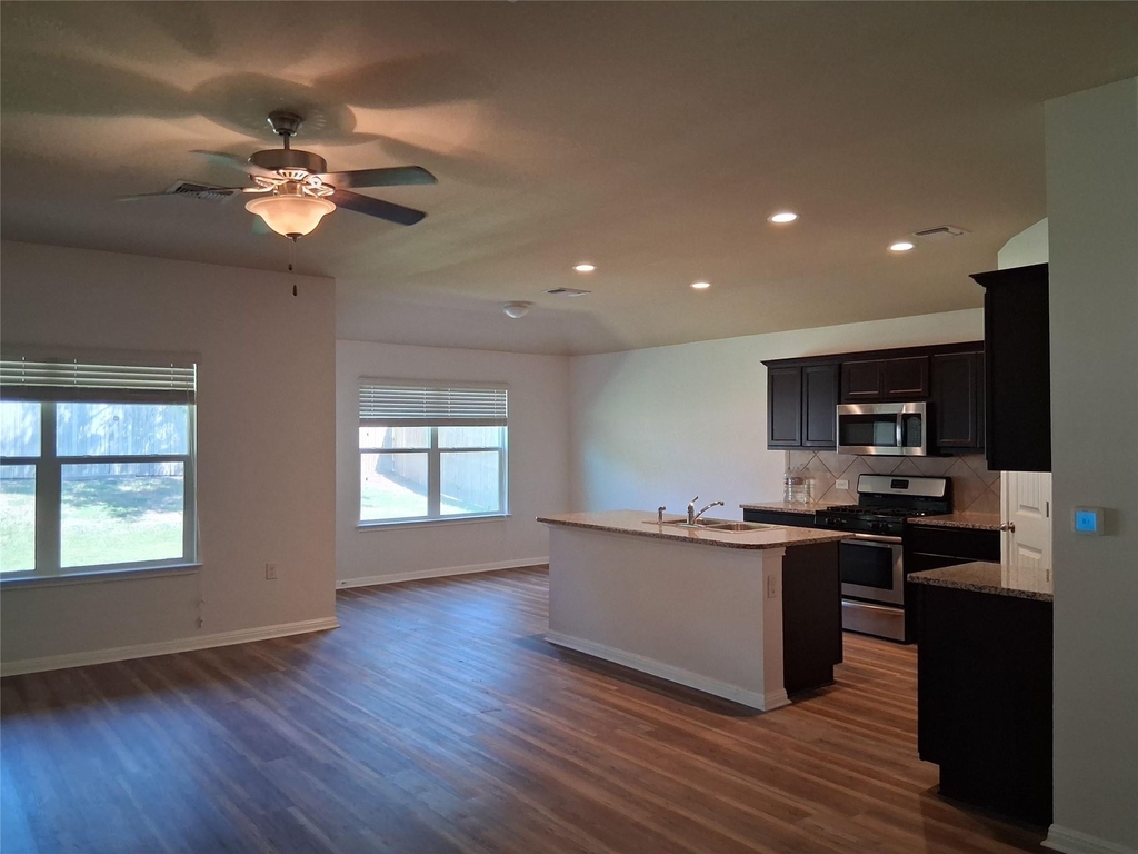 11105 Dawes Pl - Photo 3