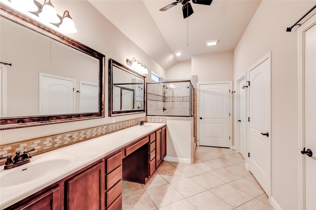 19421 Brent Knoll Dr - Photo 20