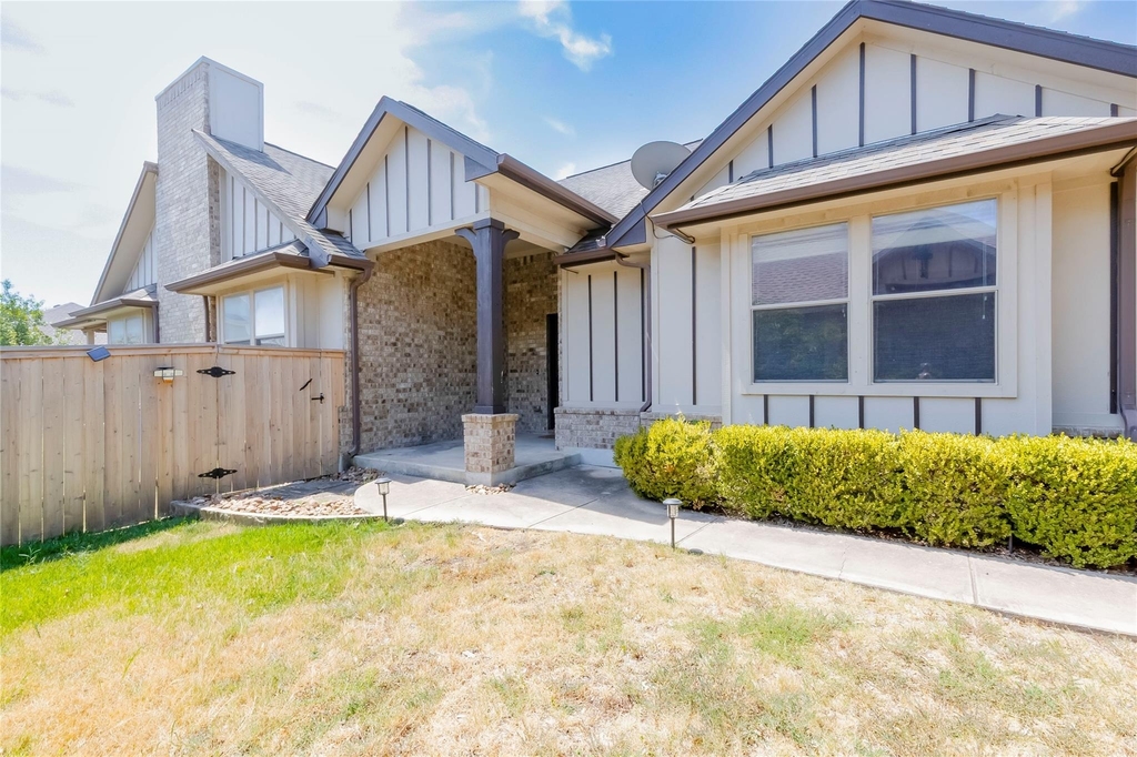 19421 Brent Knoll Dr - Photo 3