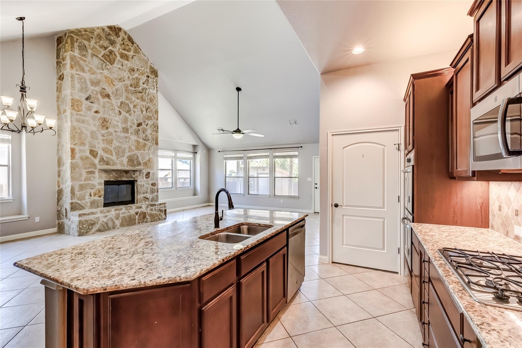 19421 Brent Knoll Dr - Photo 13