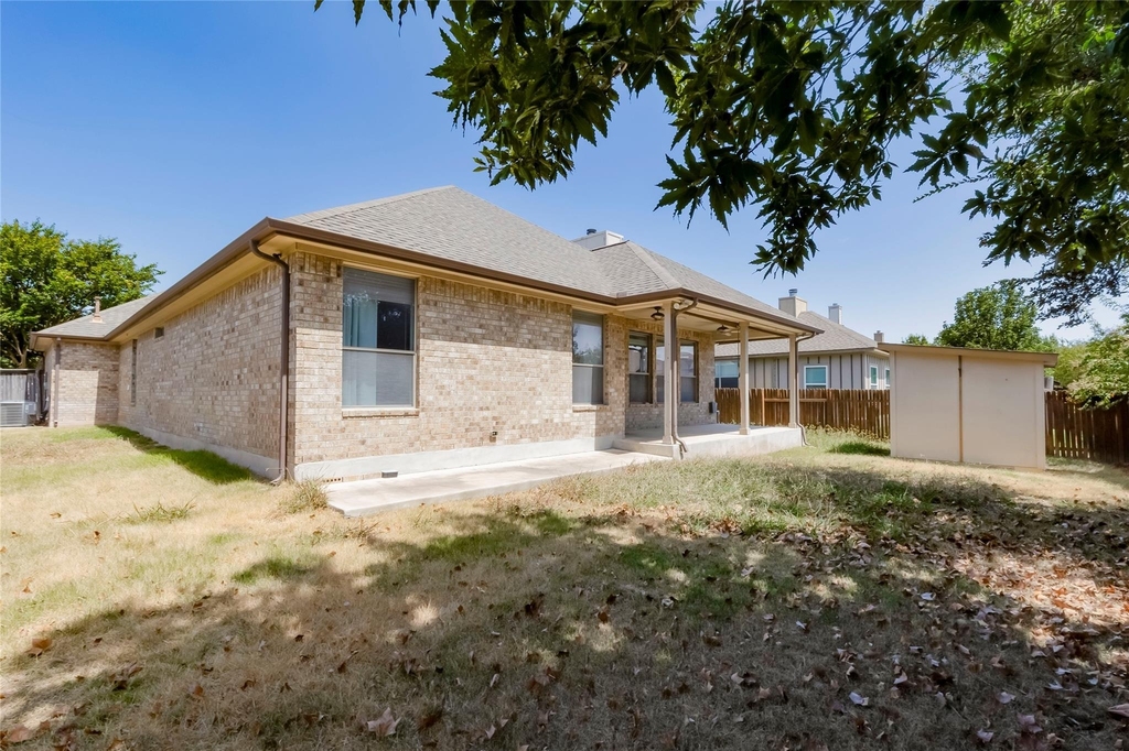 19421 Brent Knoll Dr - Photo 32
