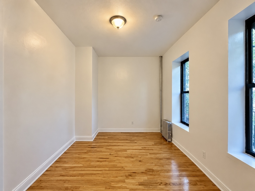 180 East 101st Street - Photo 2