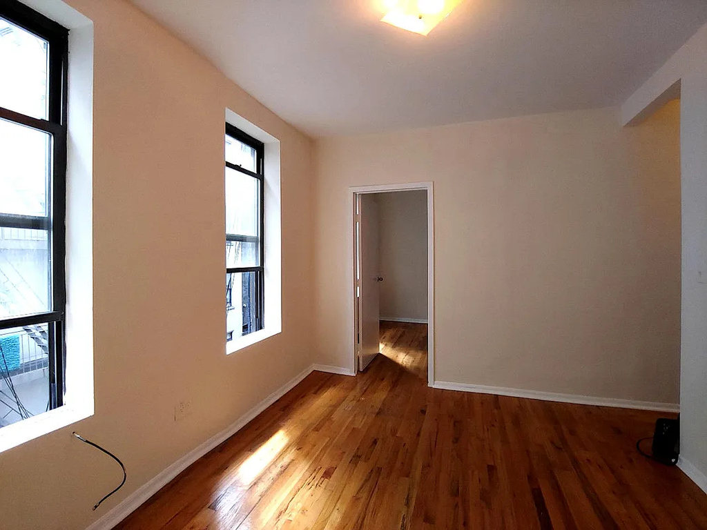 180 East 101st Street - Photo 1