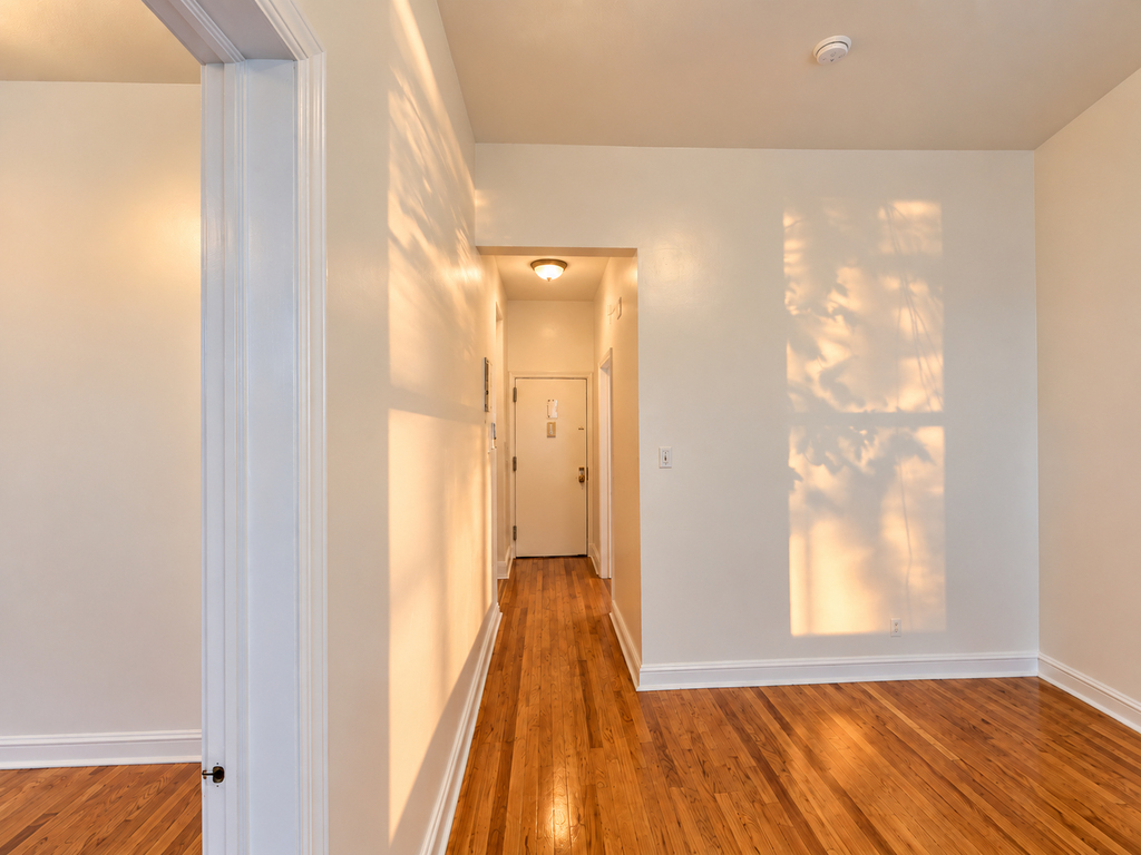 180 East 101st Street - Photo 4