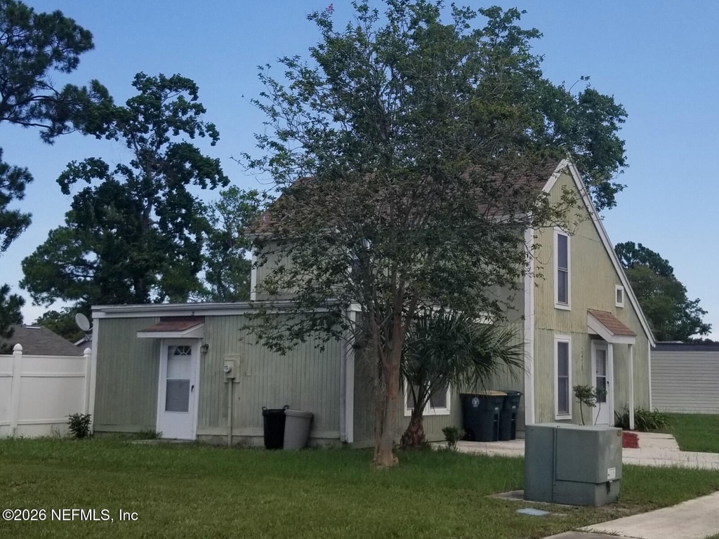 2473 Wattle Tree Road W - Photo 1