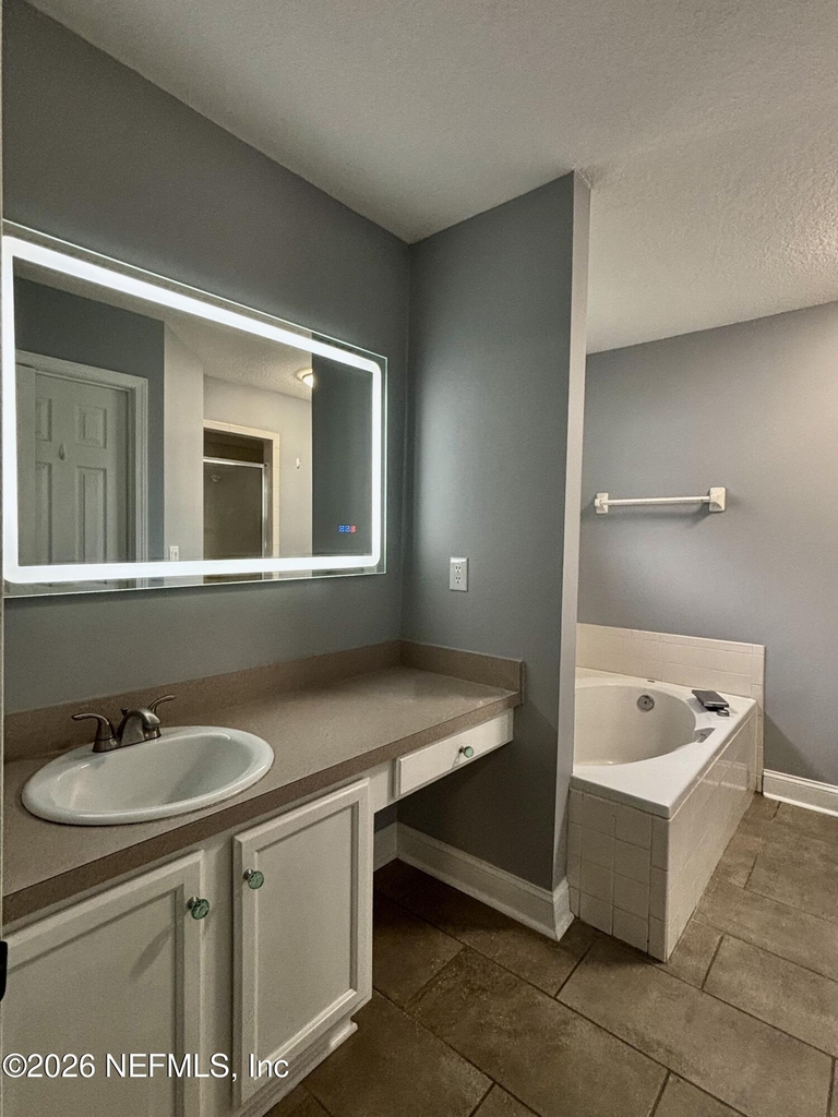 3018 Hickory Glen Drive - Photo 17