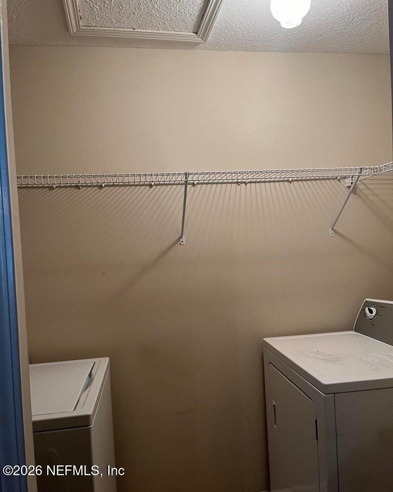 13727 Richmond Park Drive - Photo 28