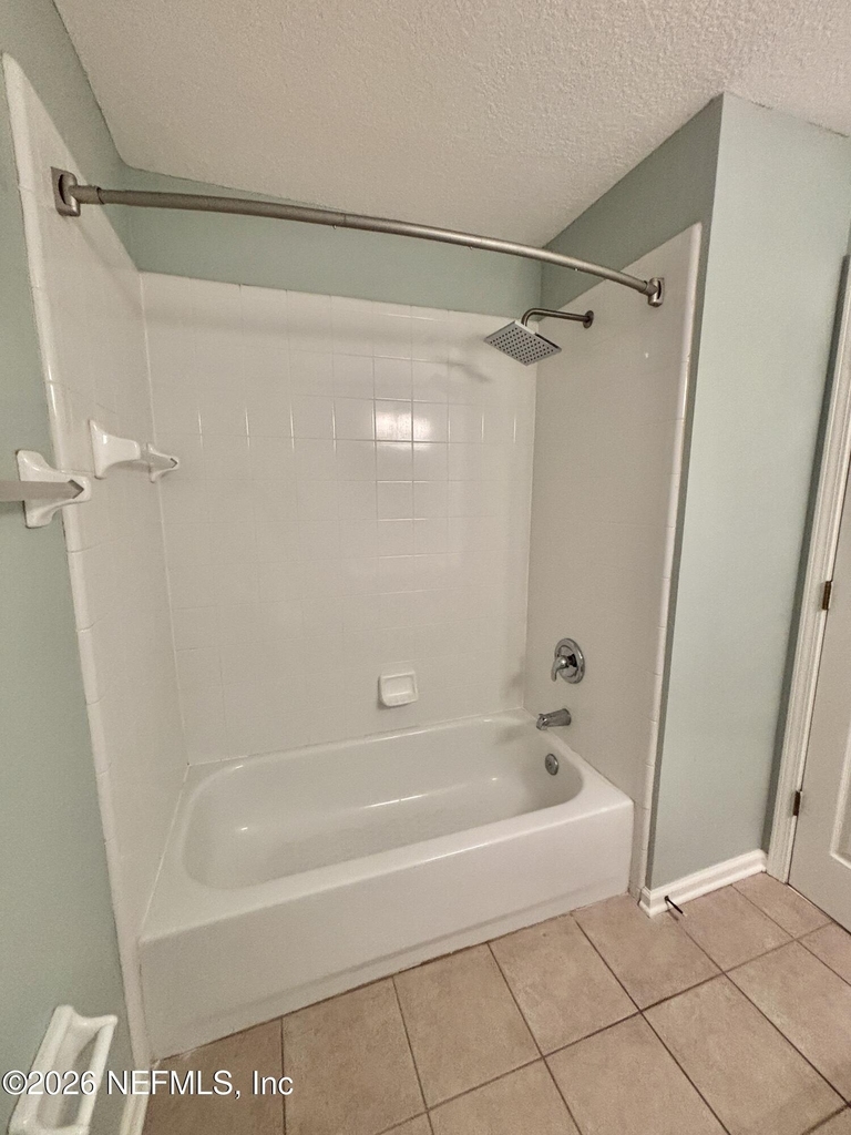 13727 Richmond Park Drive - Photo 20