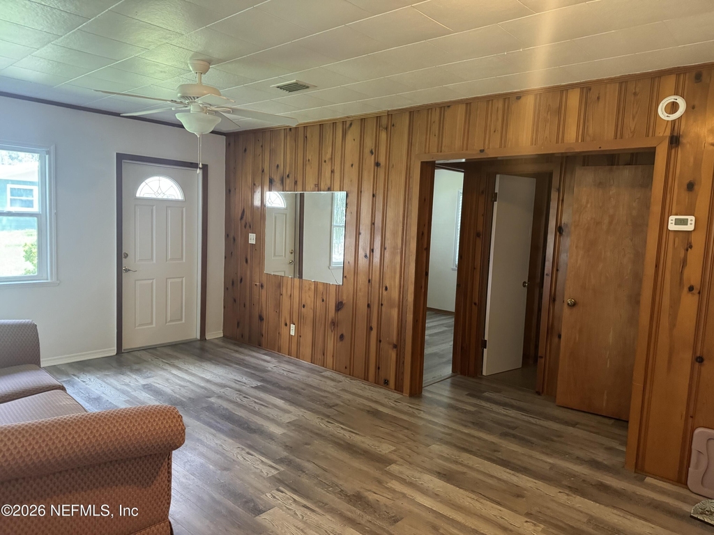 1464 Se County Road 21b - Photo 10