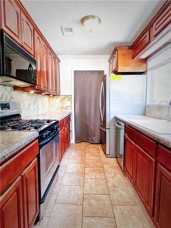 1330 Ridgecrest Lane Se - Photo 2