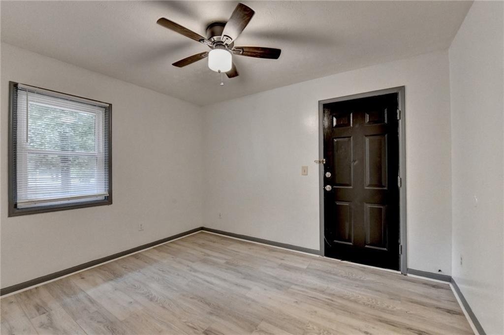 103 Dogwood Ln - Photo 3