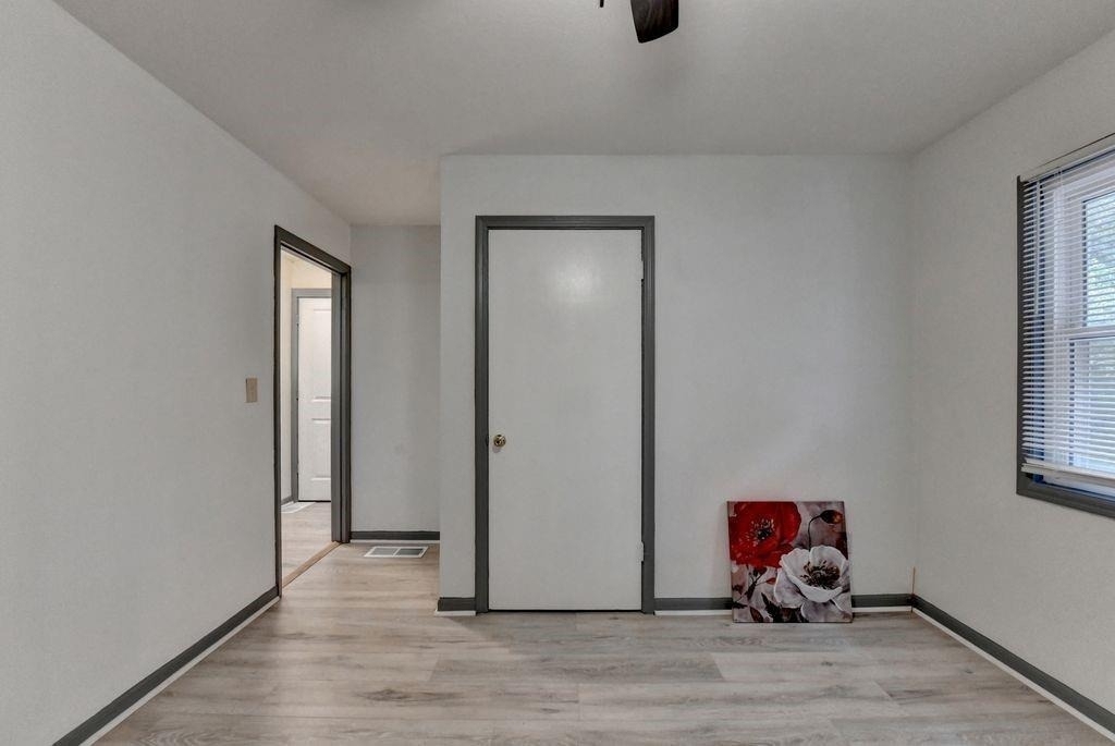 103 Dogwood Ln - Photo 4