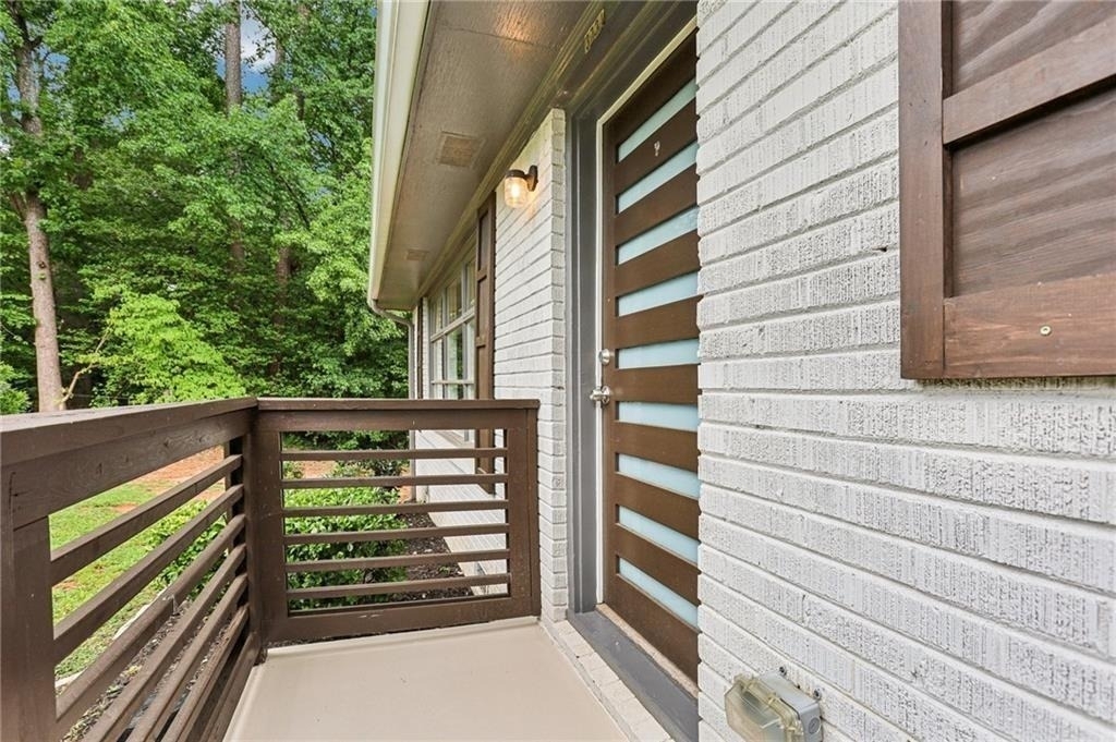 3731 N Druid Hills Road N - Photo 17