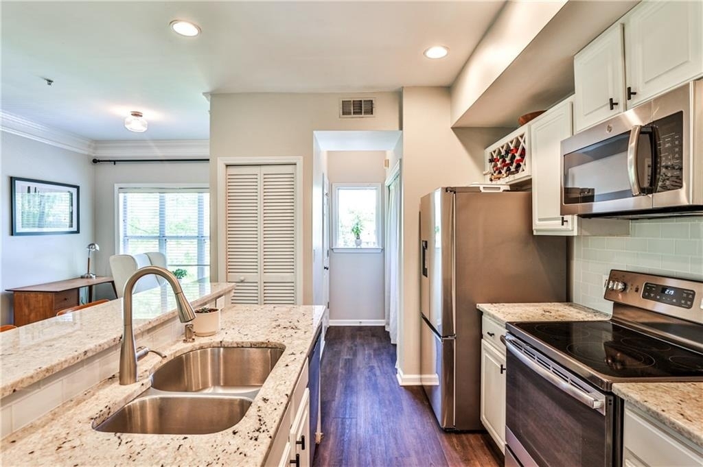 955 Juniper Street Ne - Photo 13