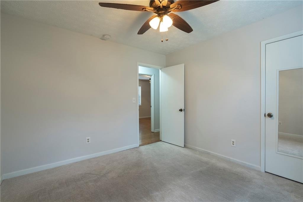 2423 Falcon Court - Photo 17
