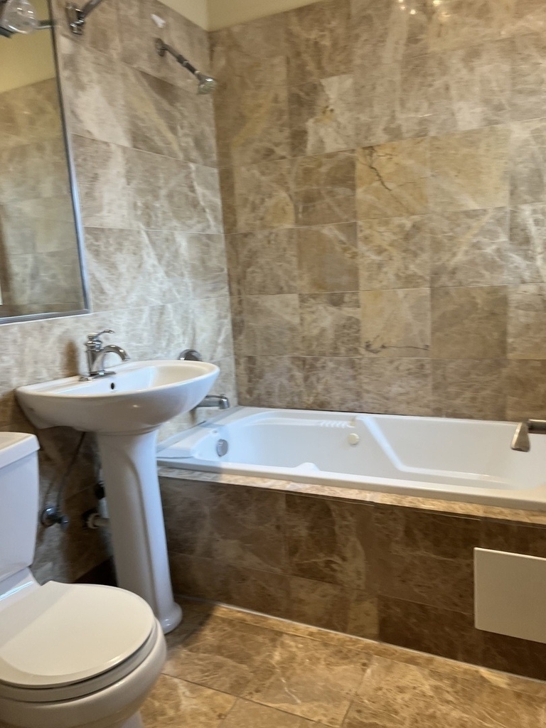 4159 W Fullerton Avenue - Photo 9