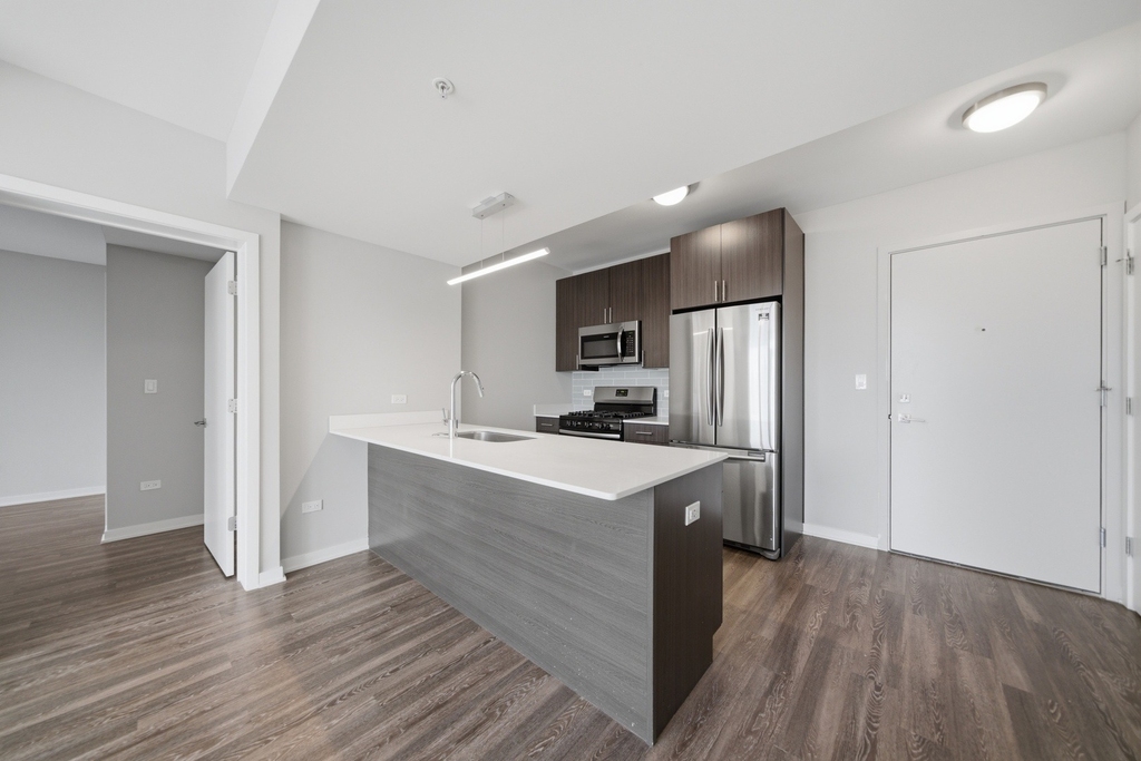 1552 N North Park Avenue - Photo 5