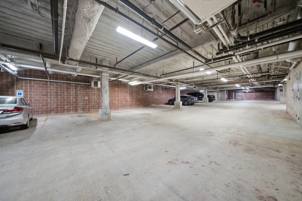 1552 N North Park Avenue - Photo 17