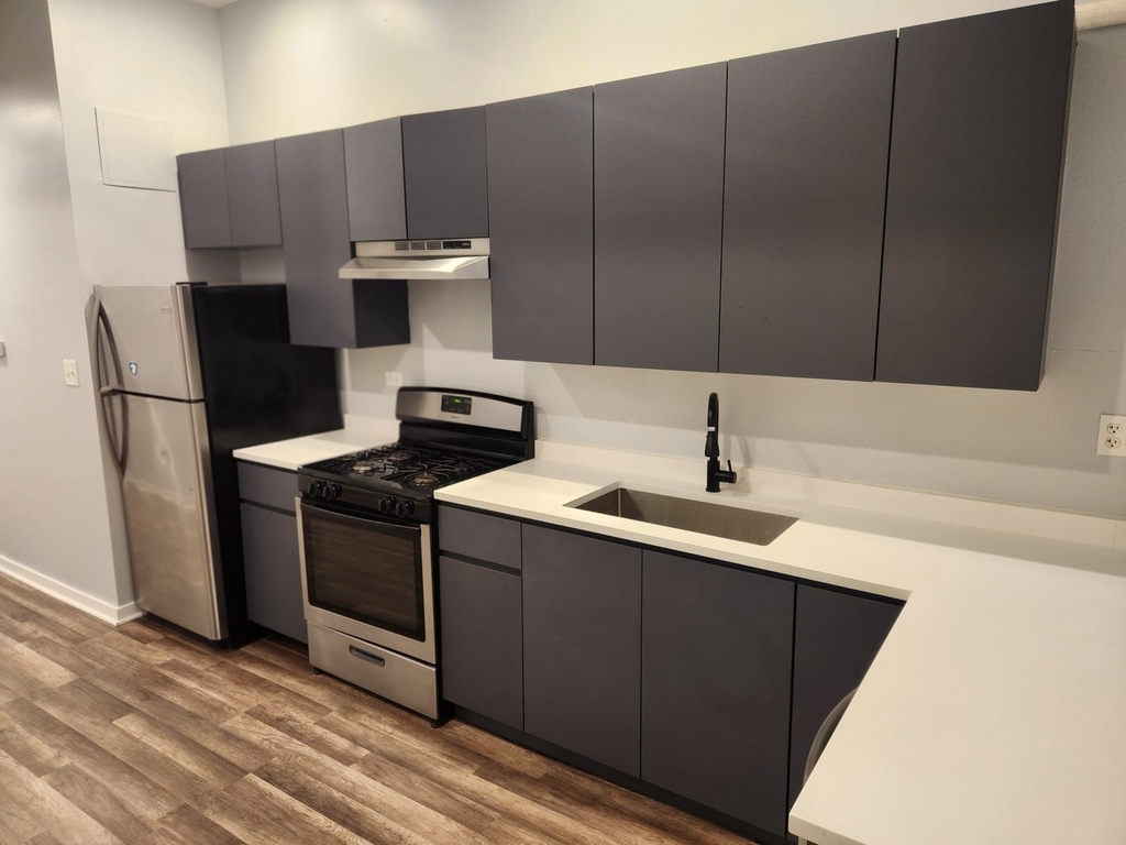 1246 N Wells Street - Photo 3