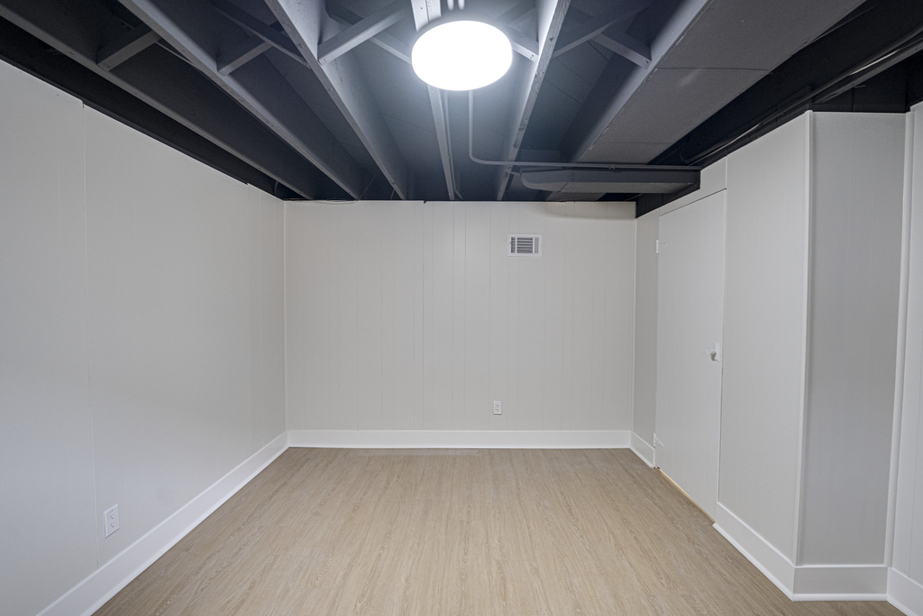 219 Spring Avenue - Photo 28