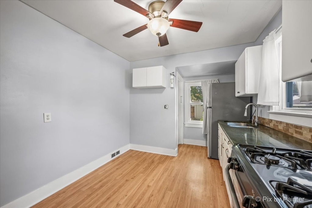 645 Slade Avenue - Photo 16