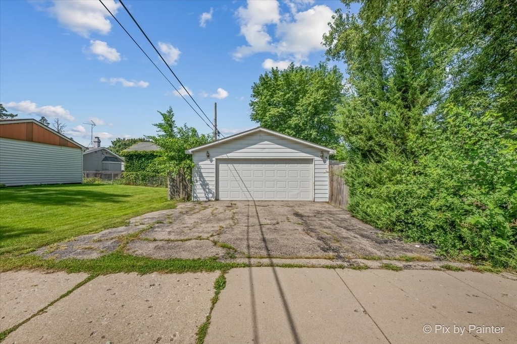 645 Slade Avenue - Photo 19