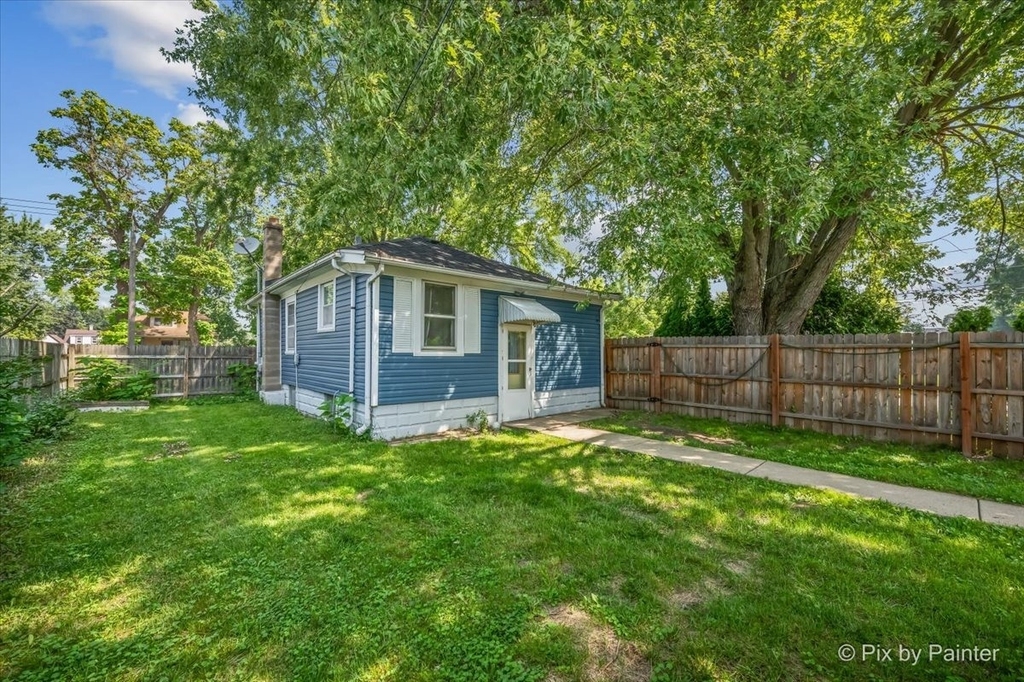 645 Slade Avenue - Photo 24