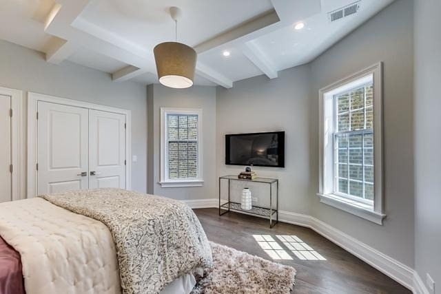 5050 N Ridgeway Avenue - Photo 9