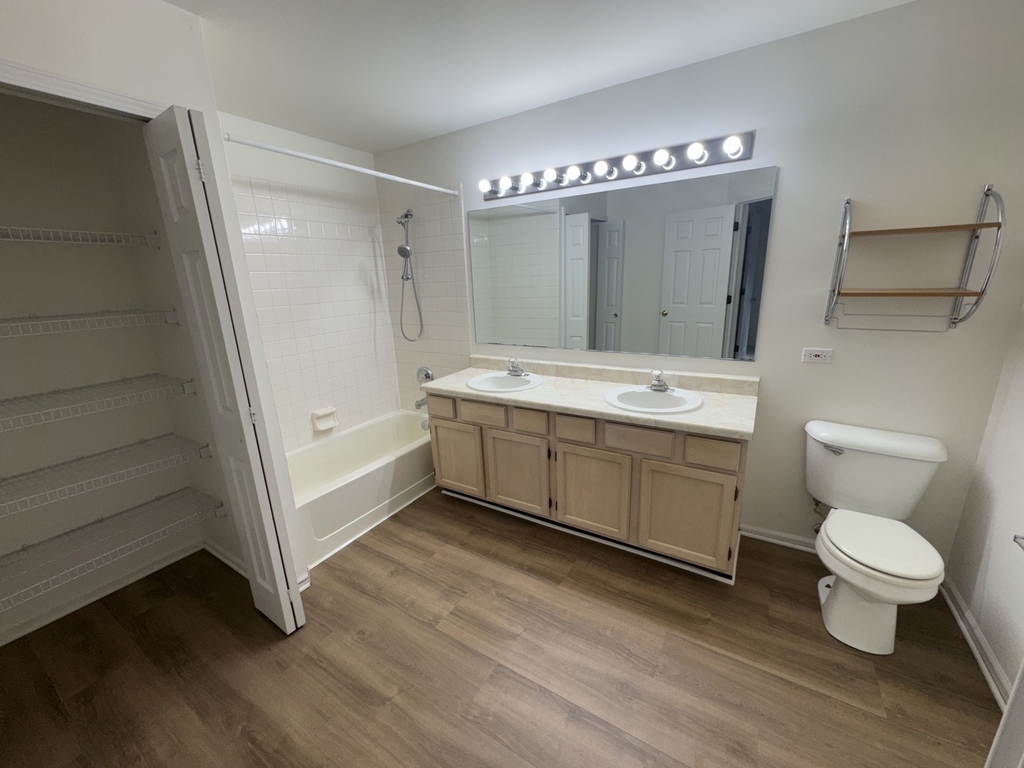 234 Birmingham Court - Photo 7