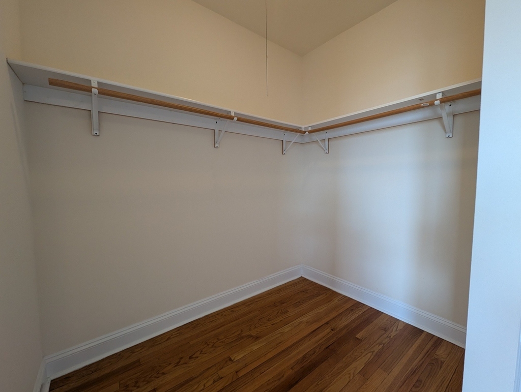 2737 N Spaulding Avenue - Photo 7