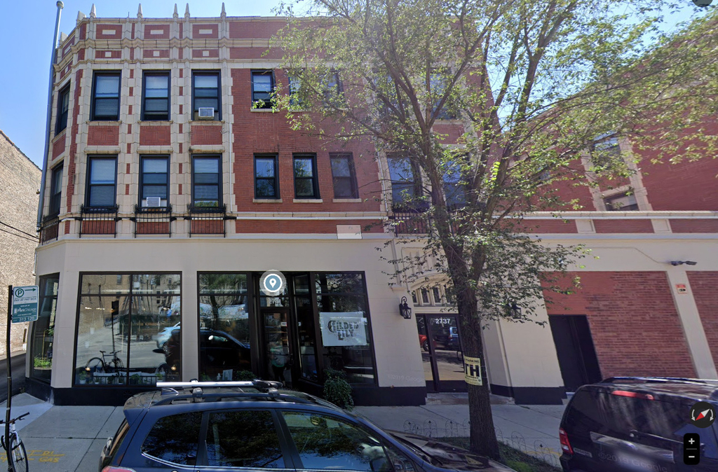 2737 N Spaulding Avenue - Photo 0