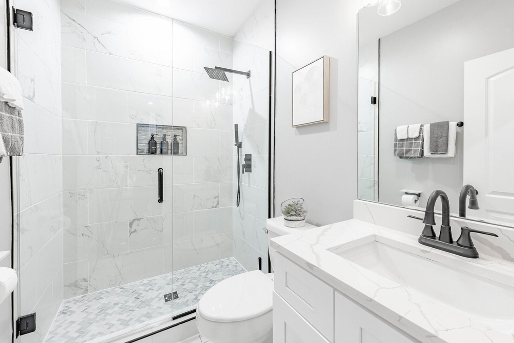 4634 S Langley Avenue - Photo 9