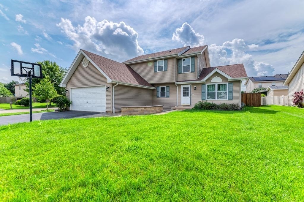 1413 Skylark Lane - Photo 1