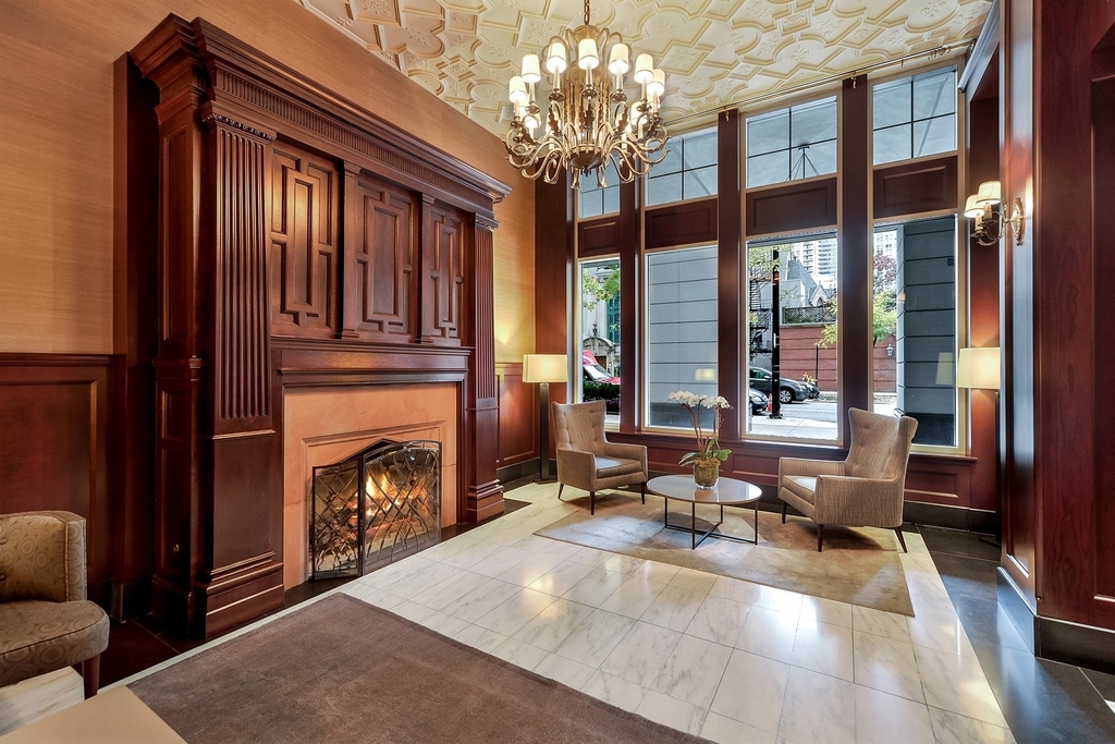 55 E Erie Street - Photo 25