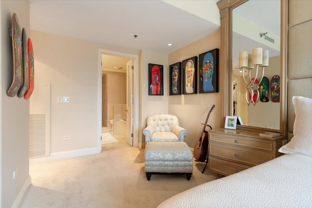 55 E Erie Street - Photo 13