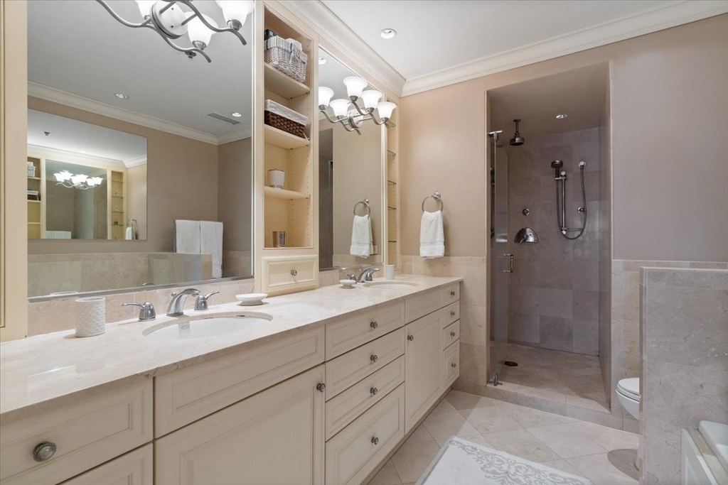 55 E Erie Street - Photo 14